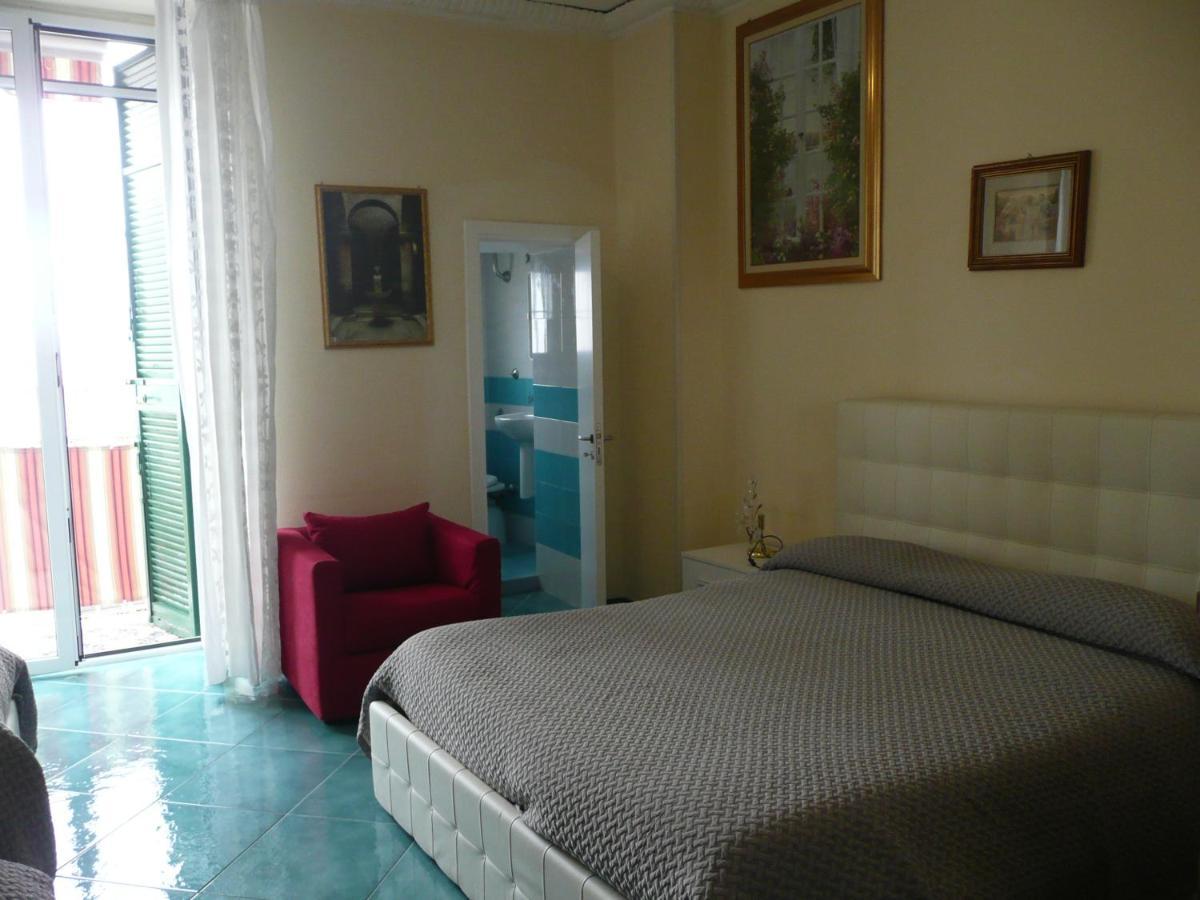 I Papiri Bed & Breakfast Ercolano Bagian luar foto