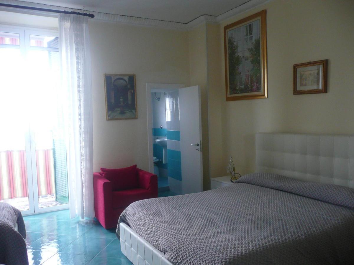 I Papiri Bed & Breakfast Ercolano Bagian luar foto