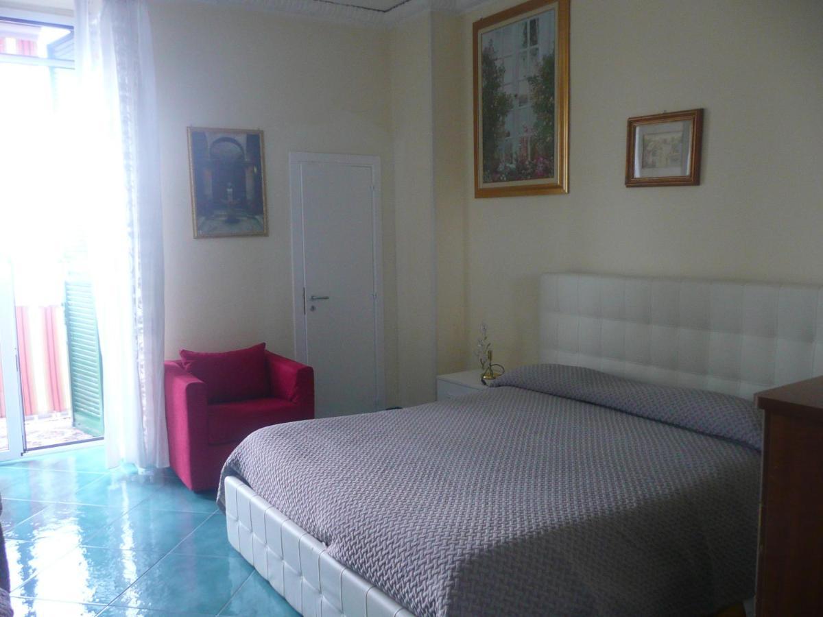 I Papiri Bed & Breakfast Ercolano Bagian luar foto